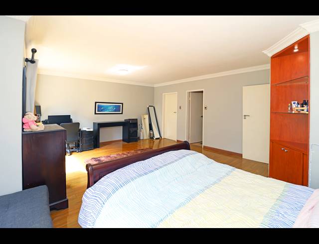 1 BEDROOM APARTMENT FOR SALE IN MORNINGSIDE
